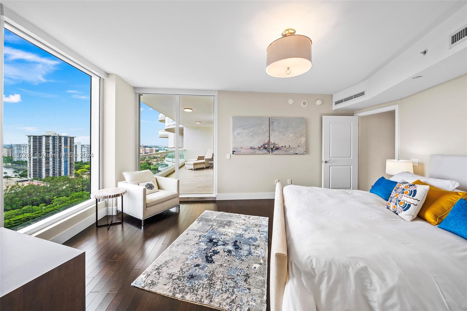 6000 Island Blvd # 2103