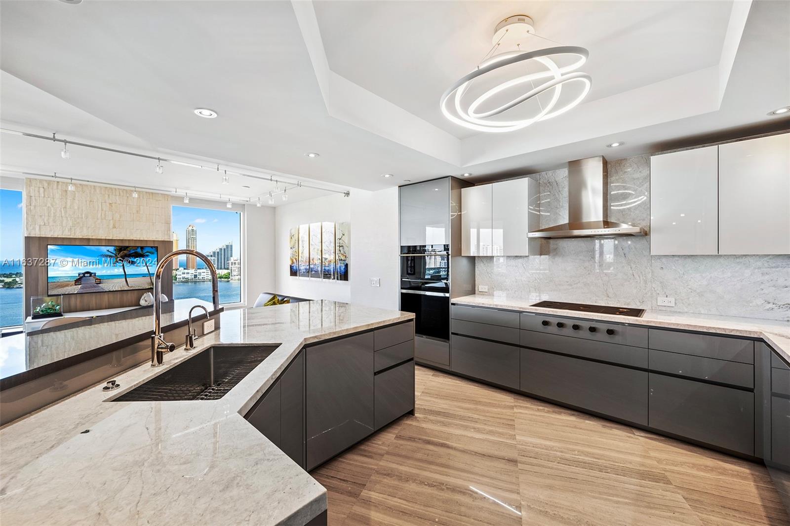 6000 Island Blvd # 2103