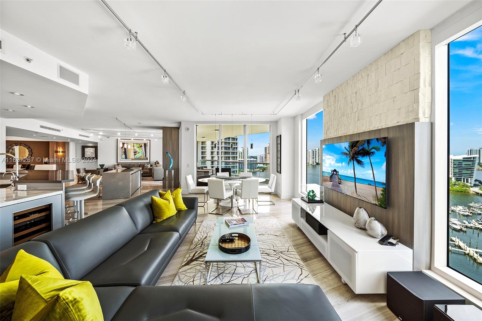 6000 Island Blvd # 2103