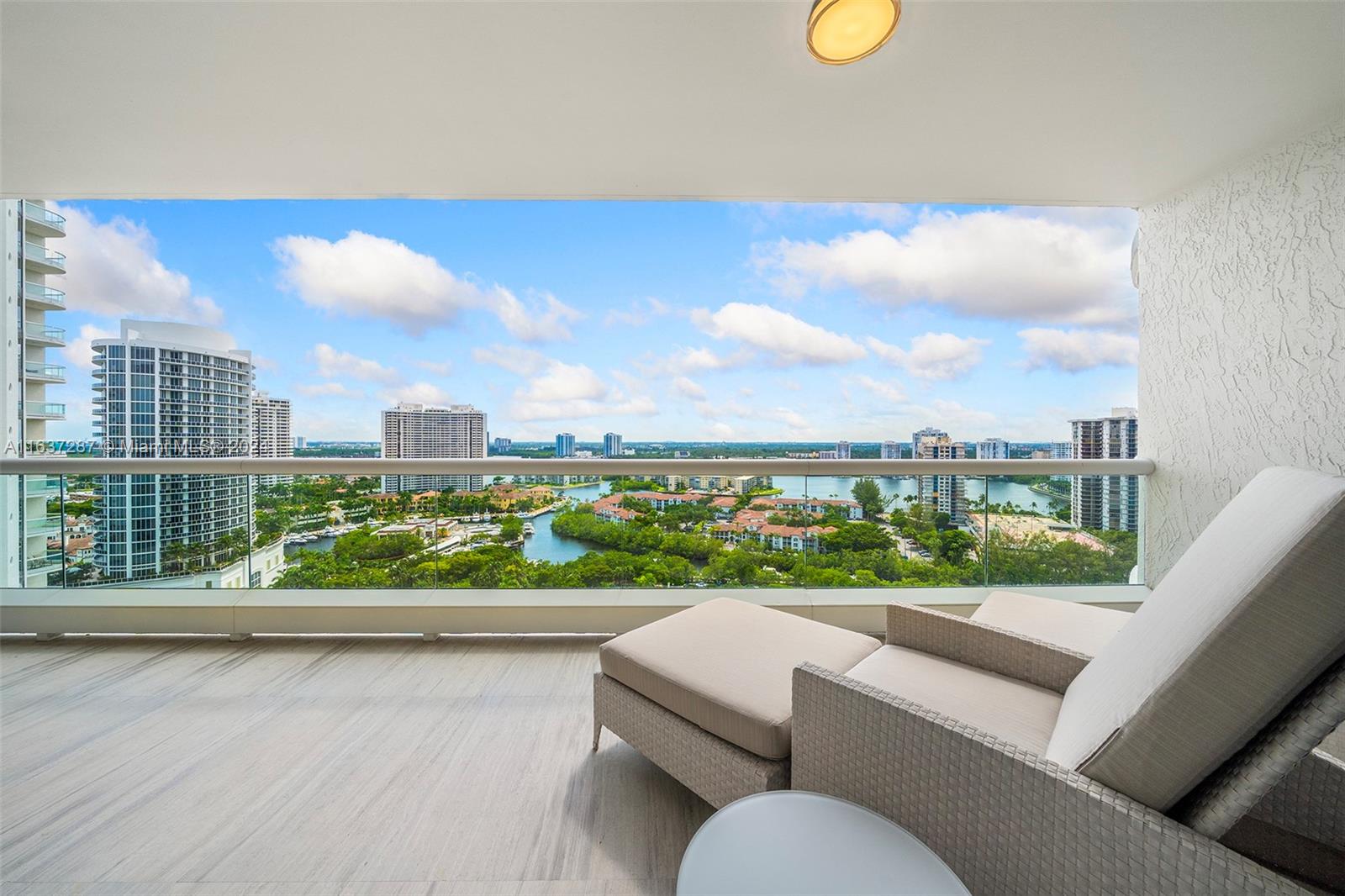 6000 Island Blvd # 2103