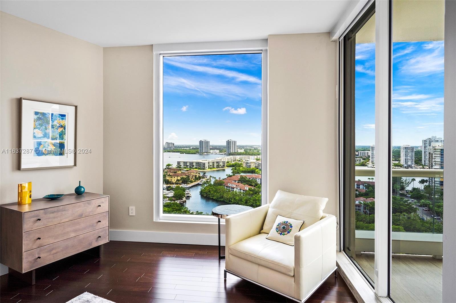 6000 Island Blvd # 2103