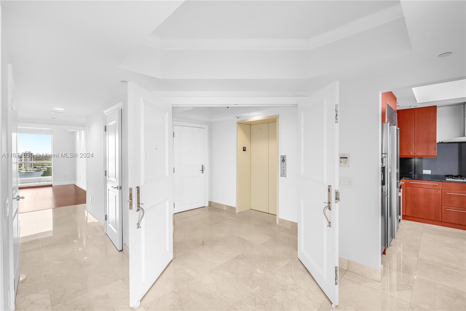 6000 Island Blvd # 1804