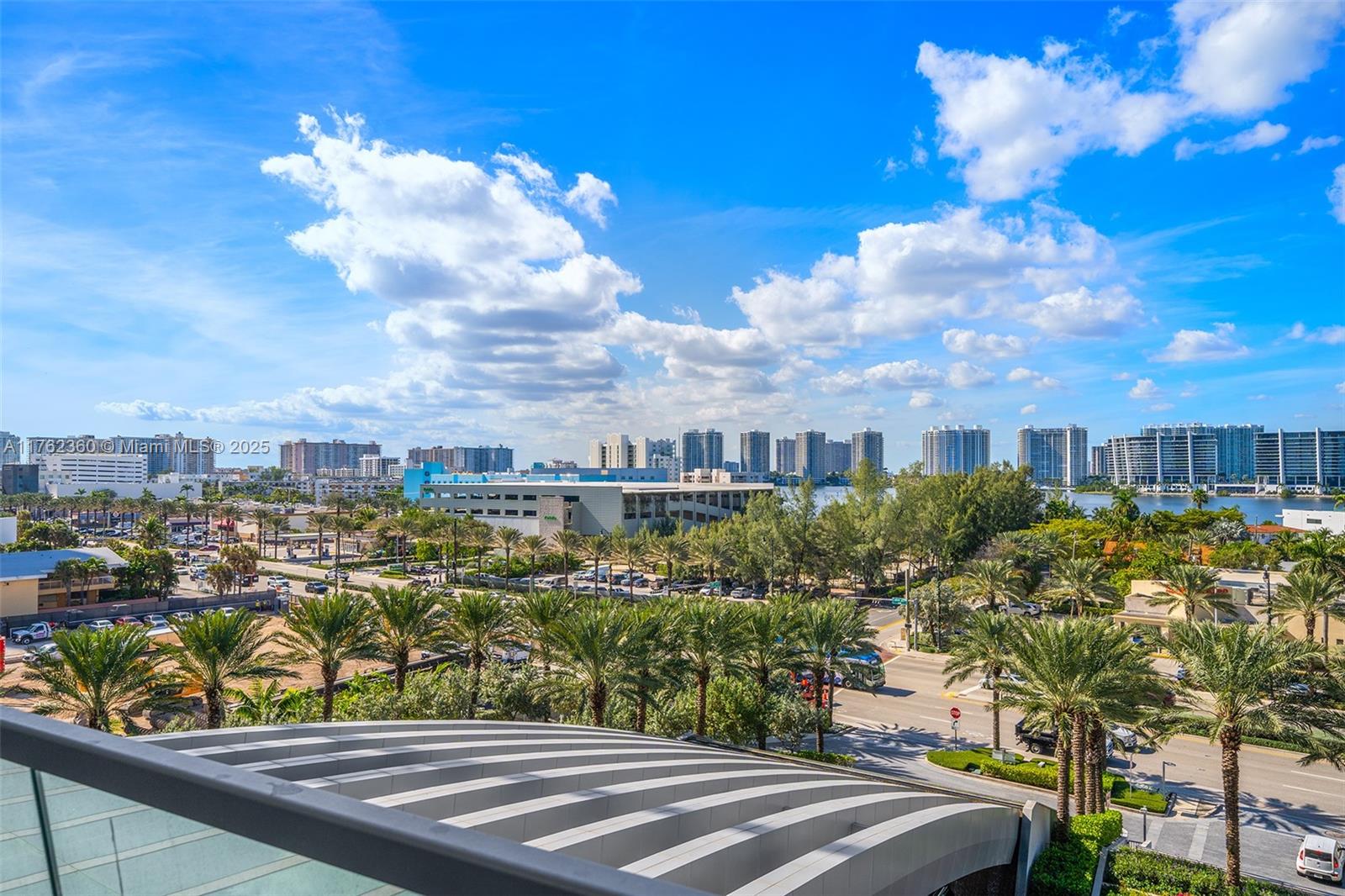 18501 Collins Ave # 501