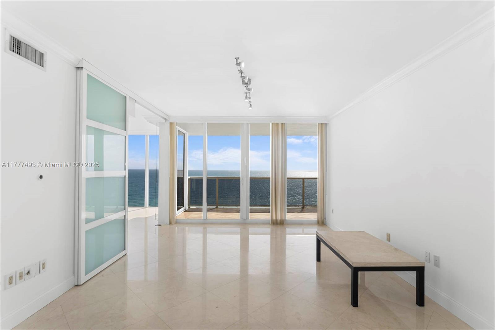 19111 Collins Ave # 1206