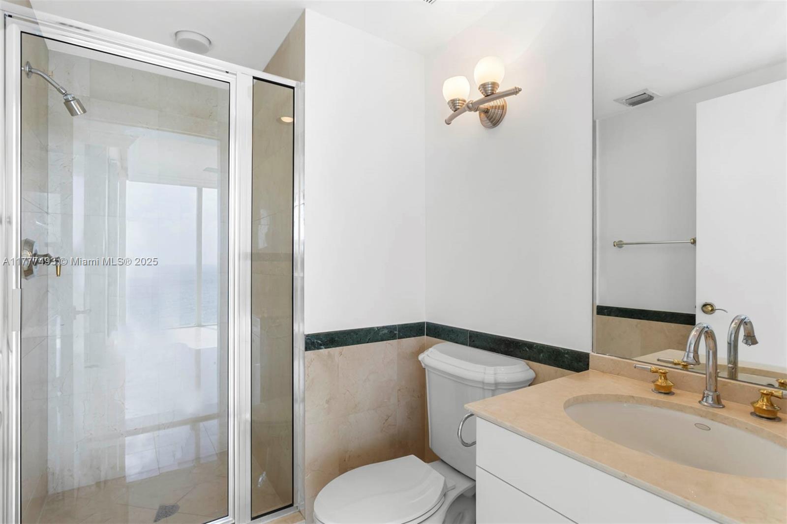 19111 Collins Ave # 1206