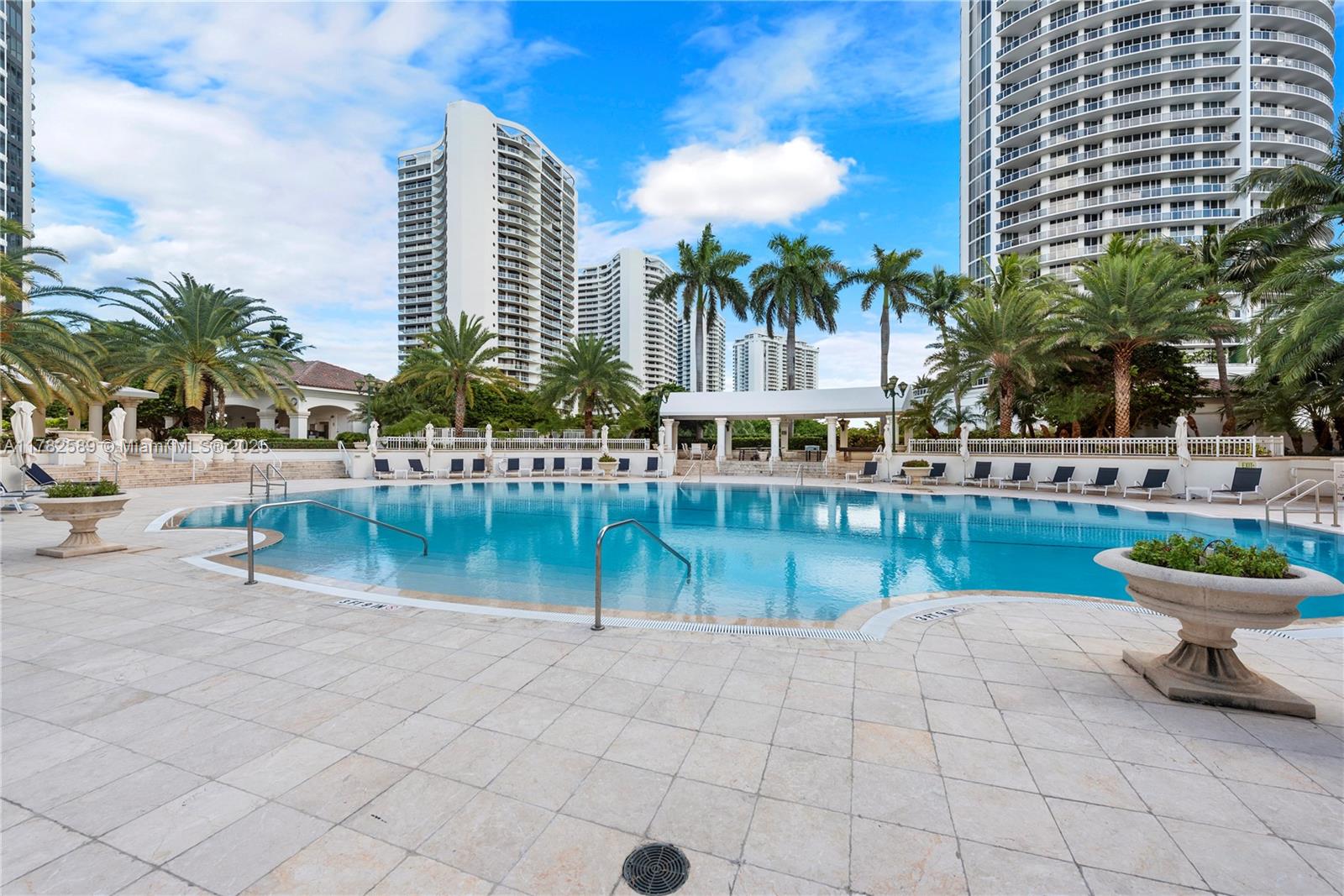 6000 Island Blvd # 1703