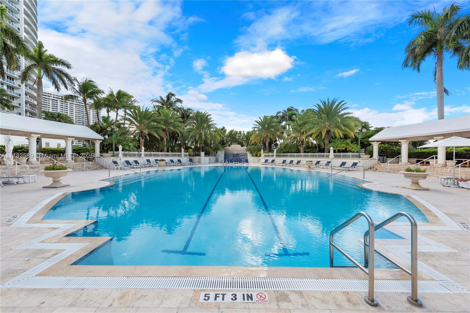 6000 Island Blvd # 1703