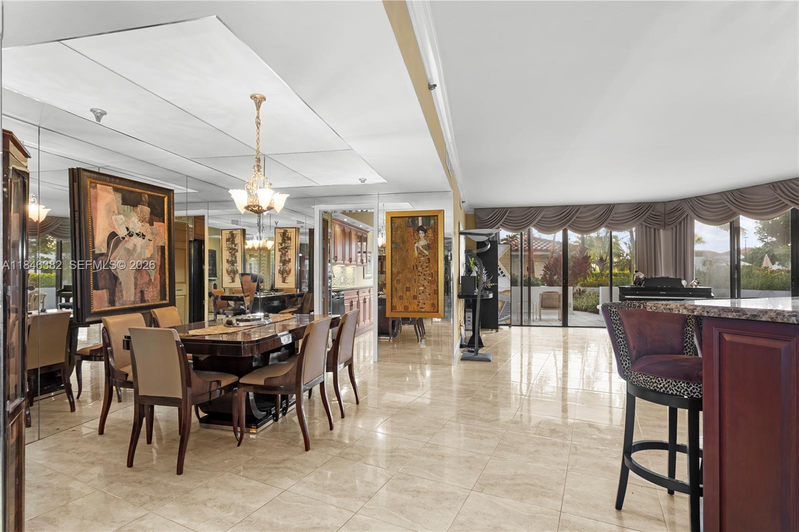 20281 E Country Club Dr # 207