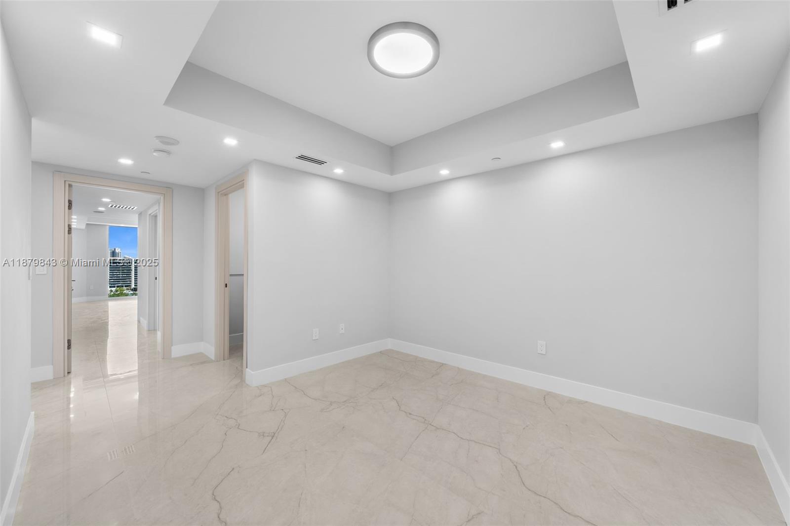 3301 NE 183rd St # 1805