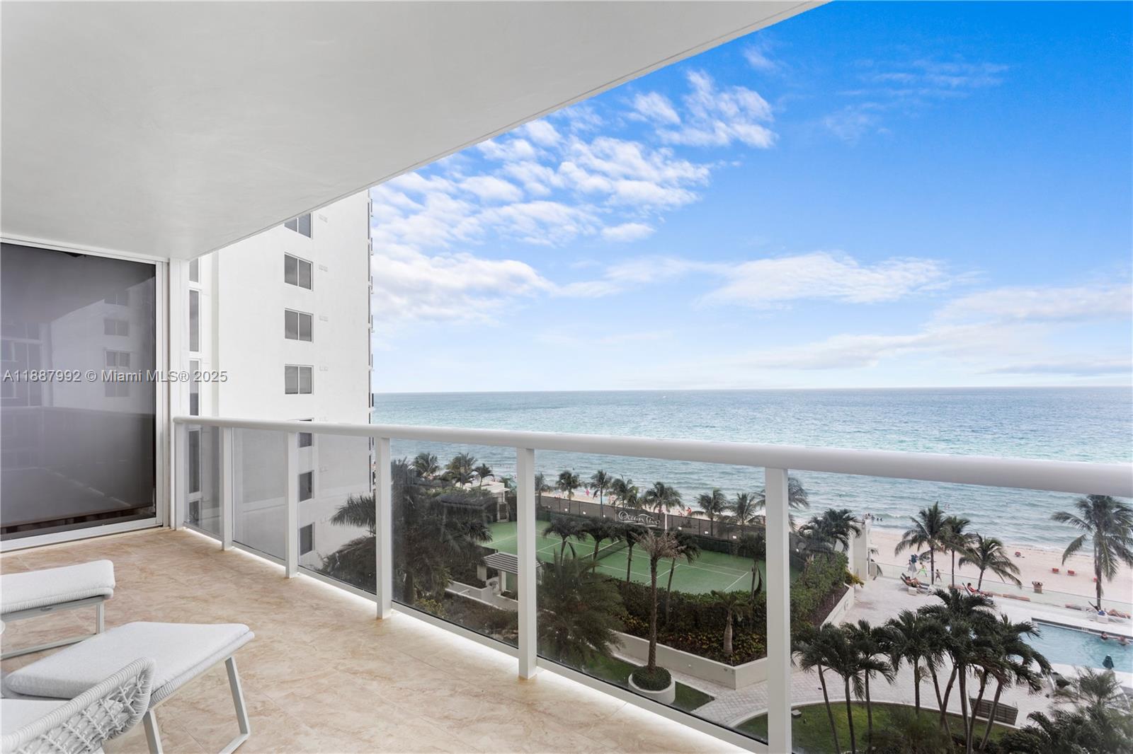 19111 Collins Ave # 604