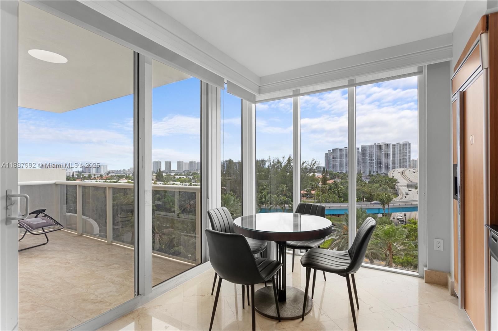 19111 Collins Ave # 604