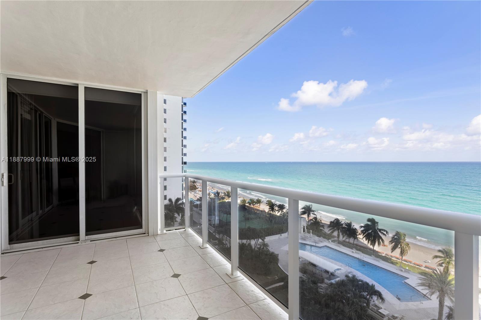 19111 Collins Ave # 806
