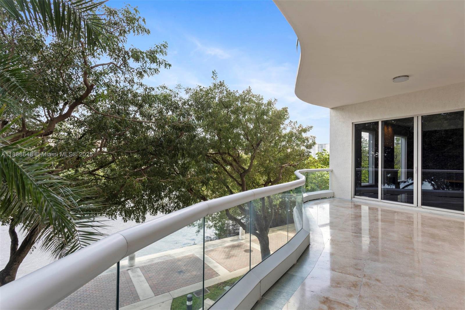 6000 Island Blvd # 203