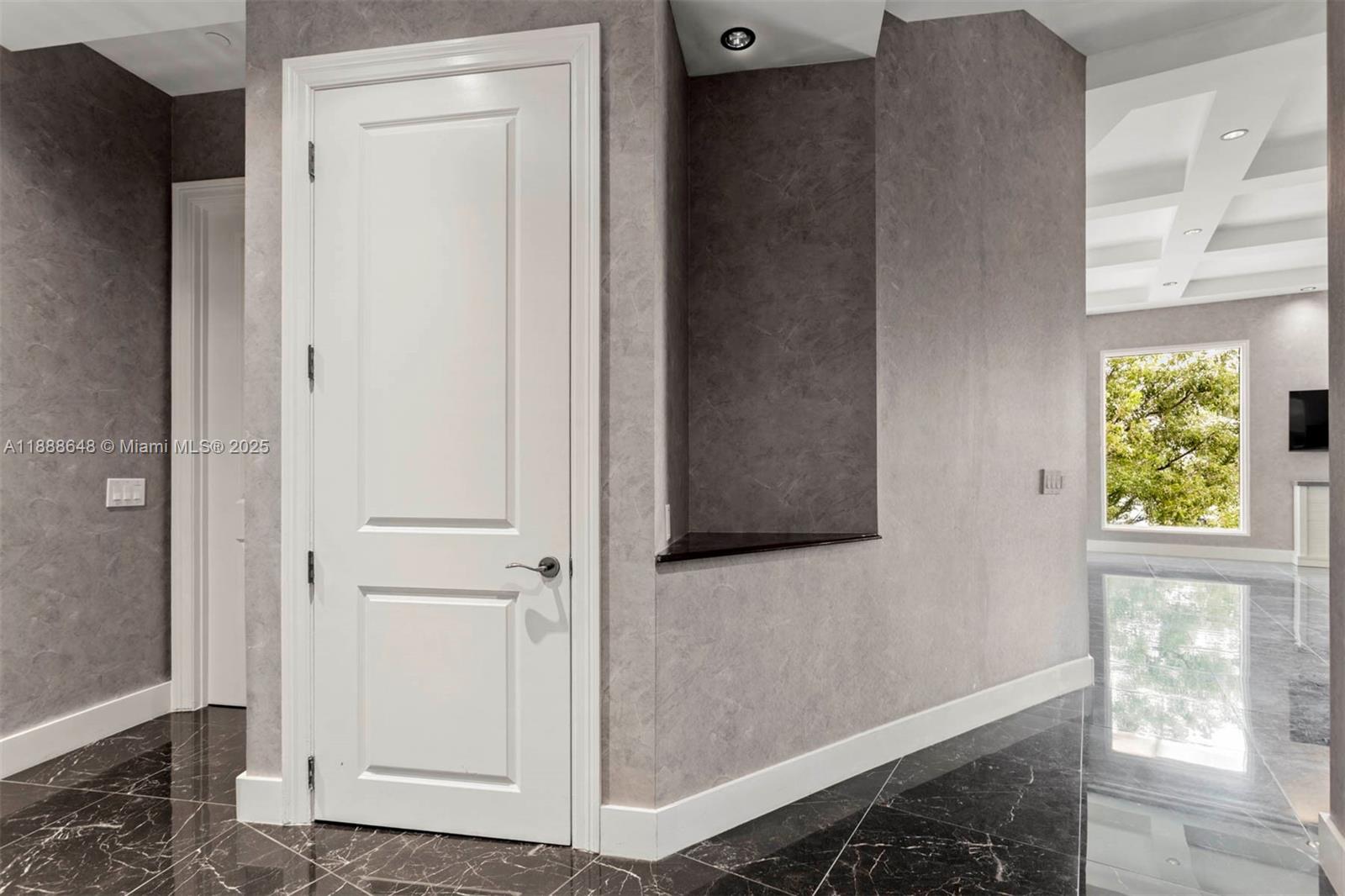 6000 Island Blvd # 203