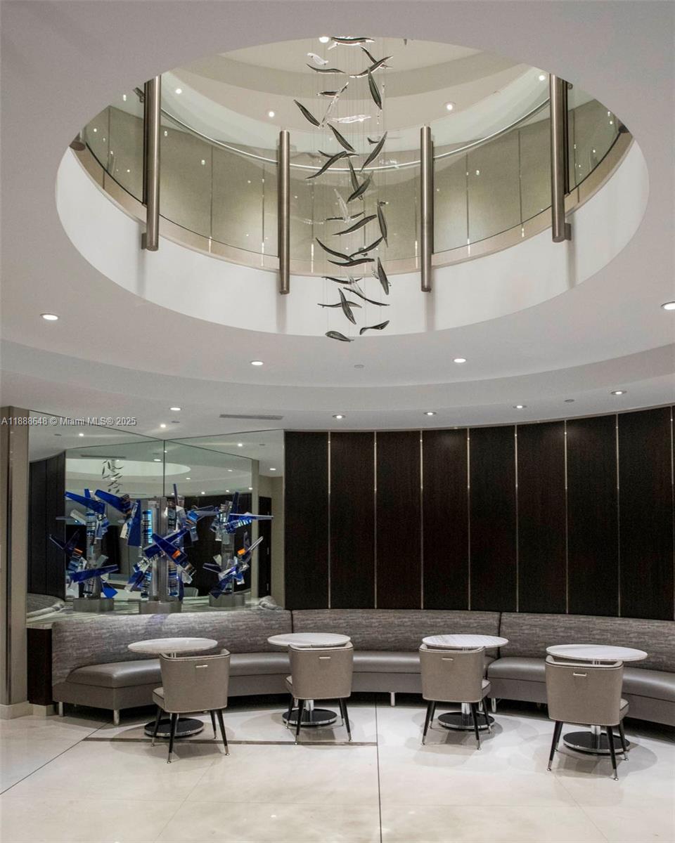 6000 Island Blvd # 203