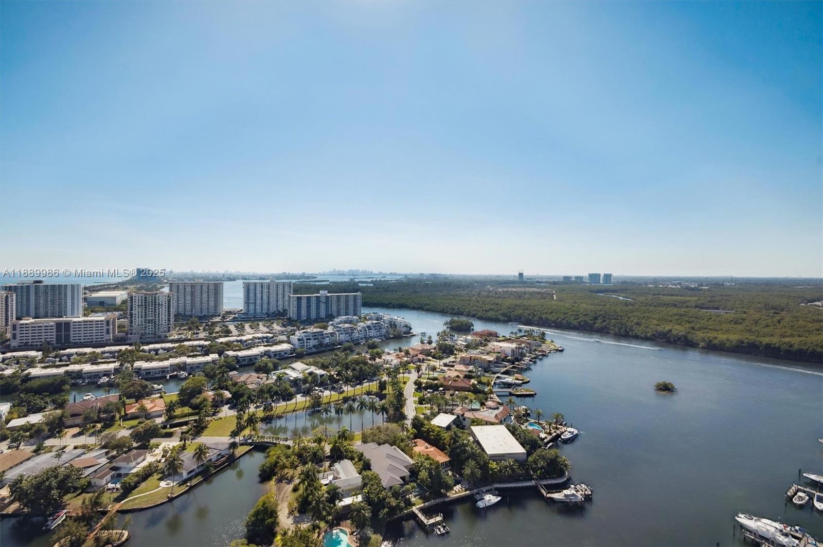 330 Sunny Isles Blvd Unit: 5-UPH04