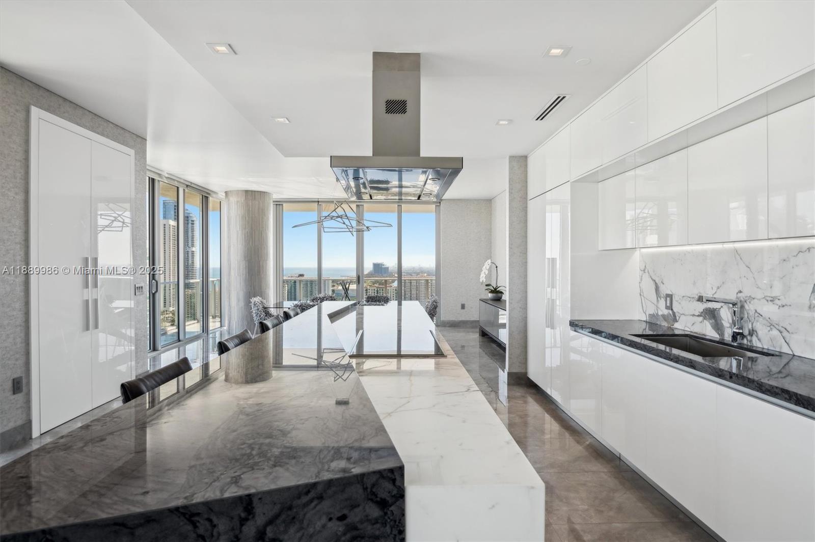 330 Sunny Isles Blvd Unit: 5-UPH04