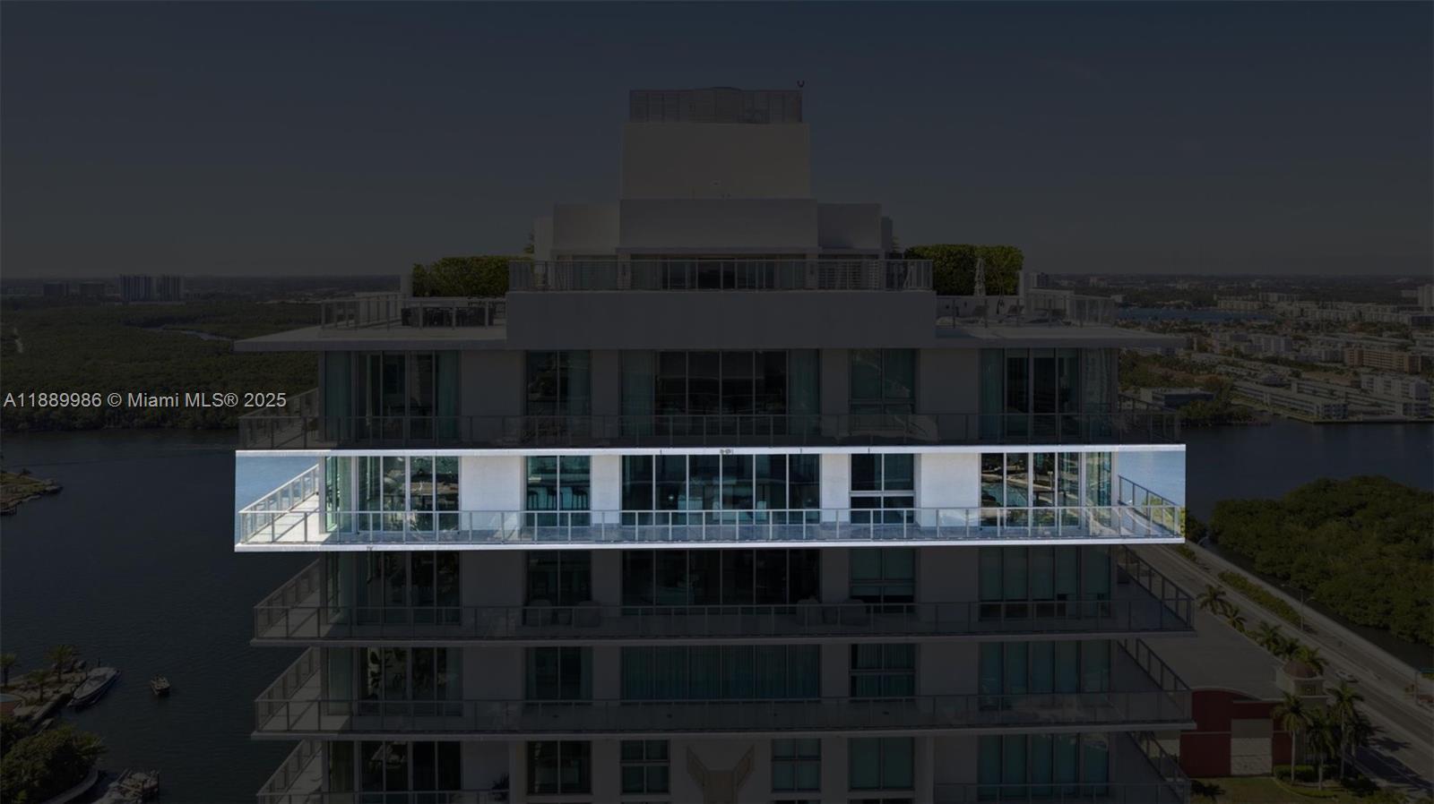 330 Sunny Isles Blvd Unit: 5-UPH04