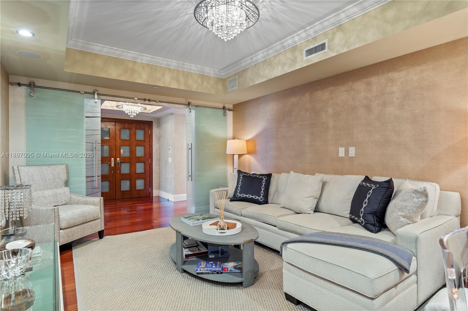 6000 Island Blvd # 2507