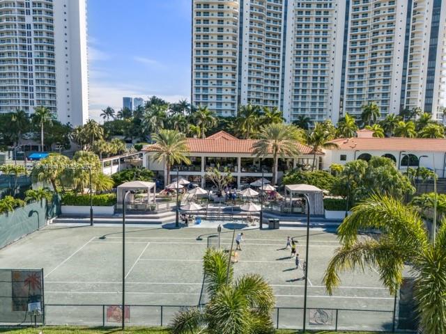 6000 Island Blvd # 2507