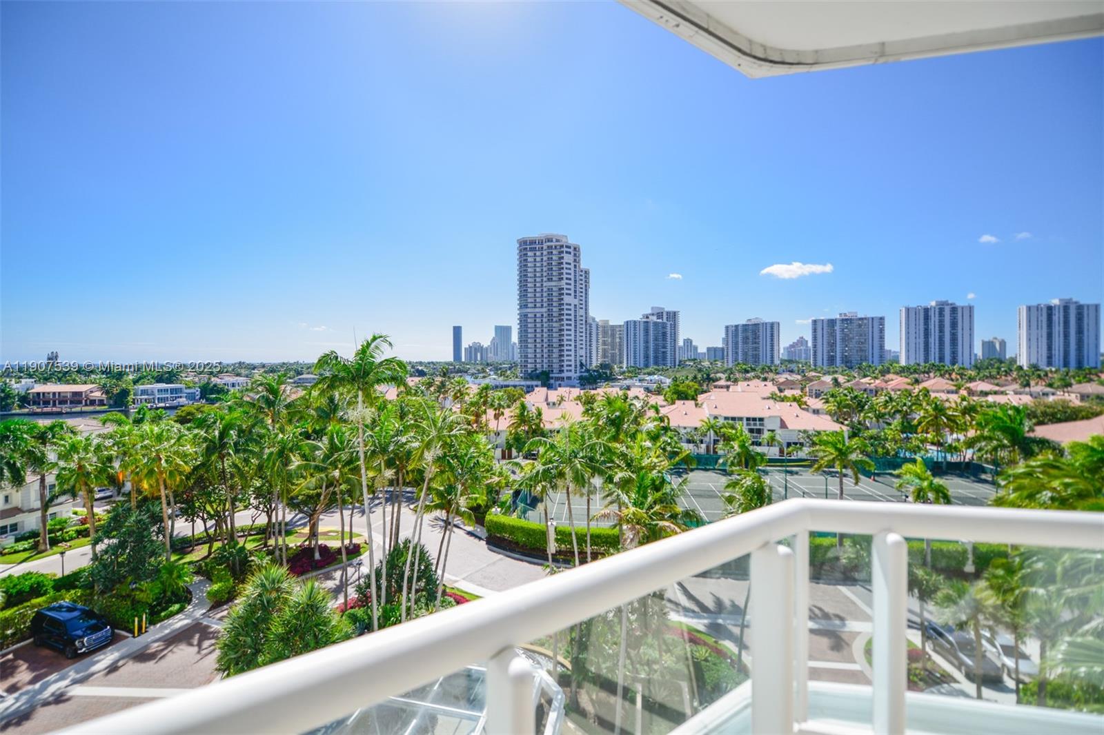 21050 Point Pl # 702