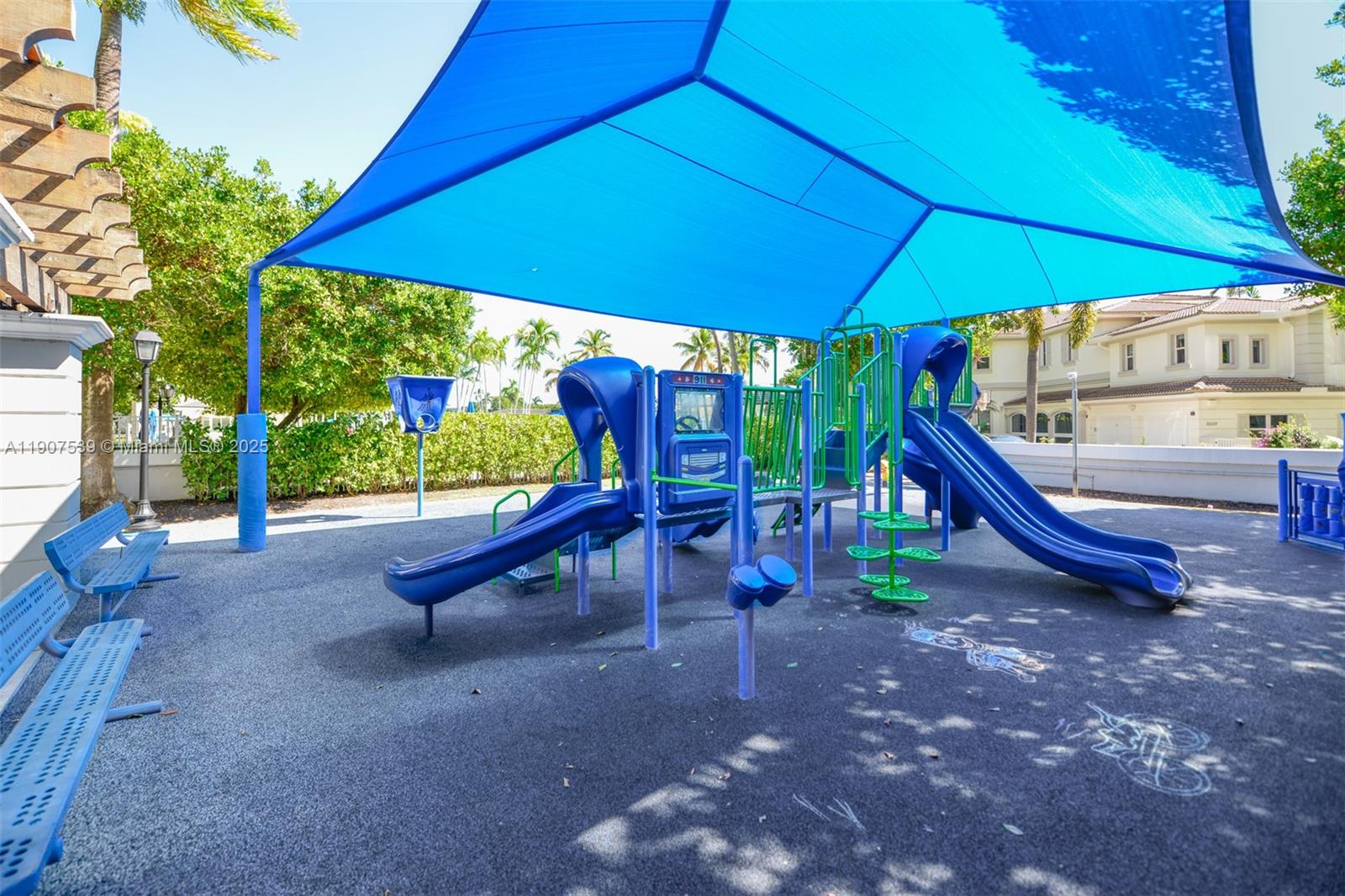 21050 Point Pl # 702