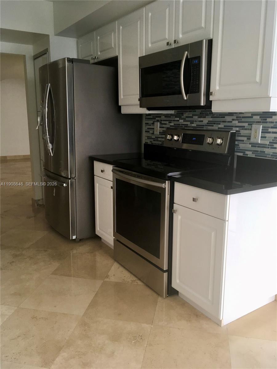 21055 Yacht Club Dr # 2202