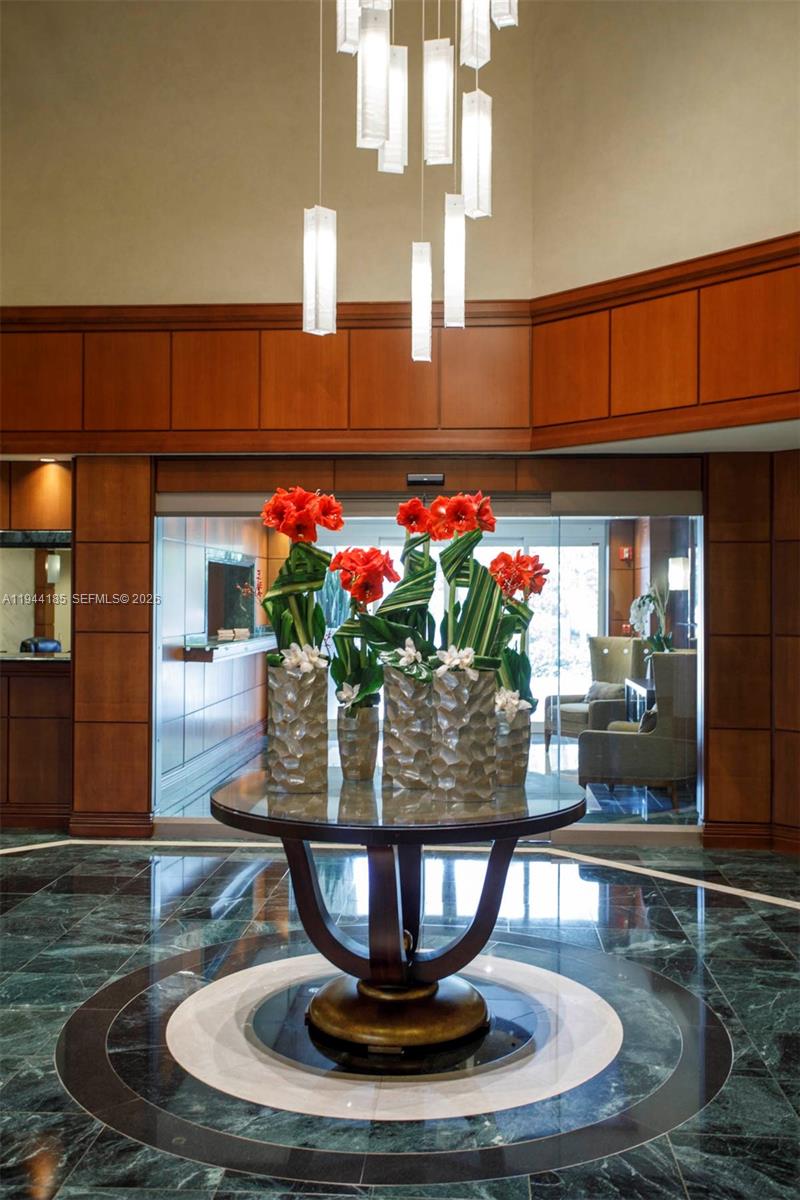 21050 Point Pl # 502