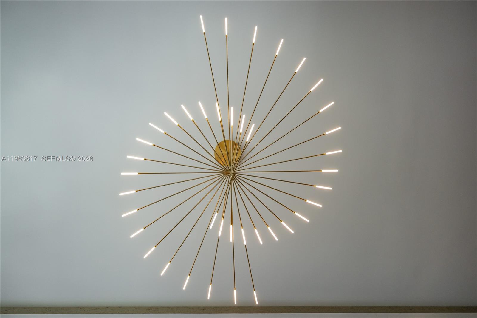 4100 Island Blvd # 1 Unit: PH-1