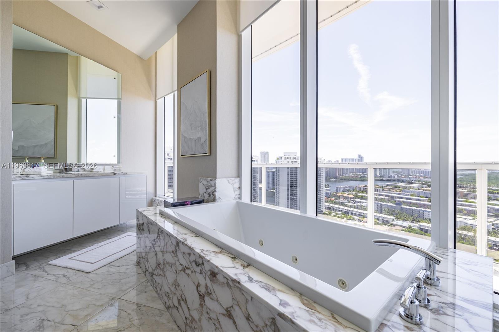 4100 Island Blvd # 1 Unit: PH-1