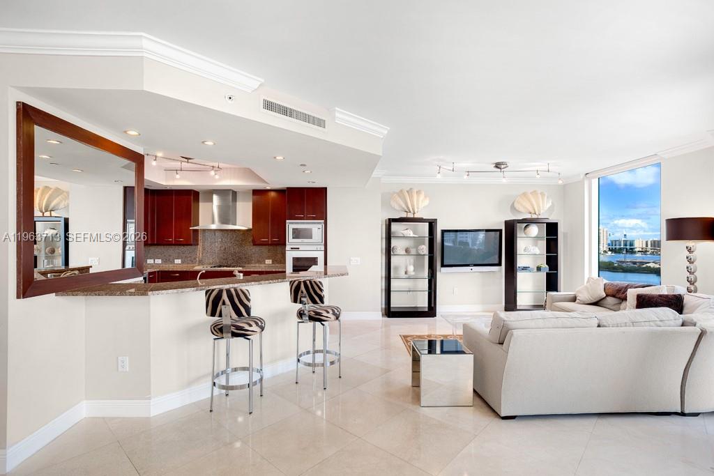 6000 Island Blvd # 1404