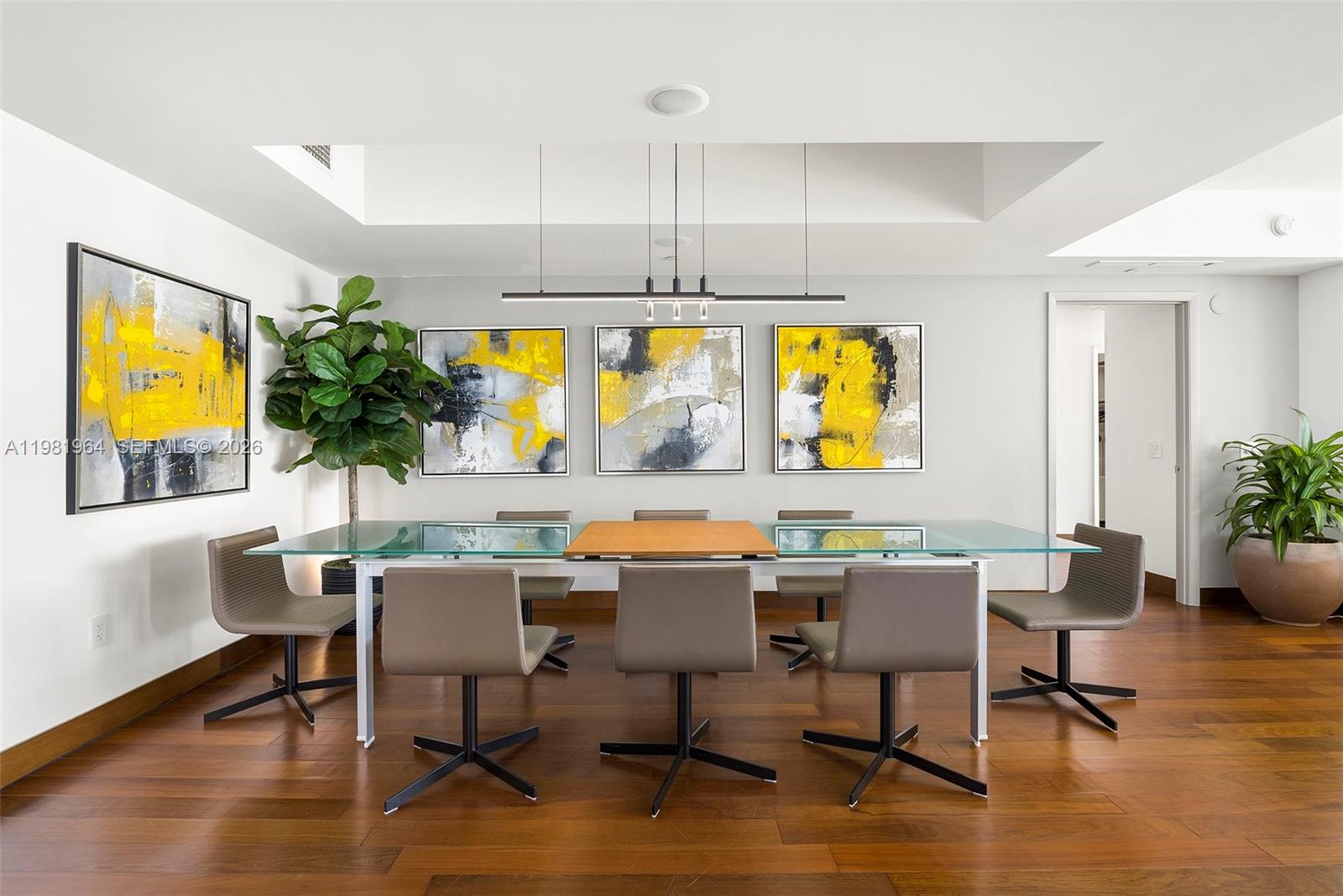 6000 Island Blvd # 1208