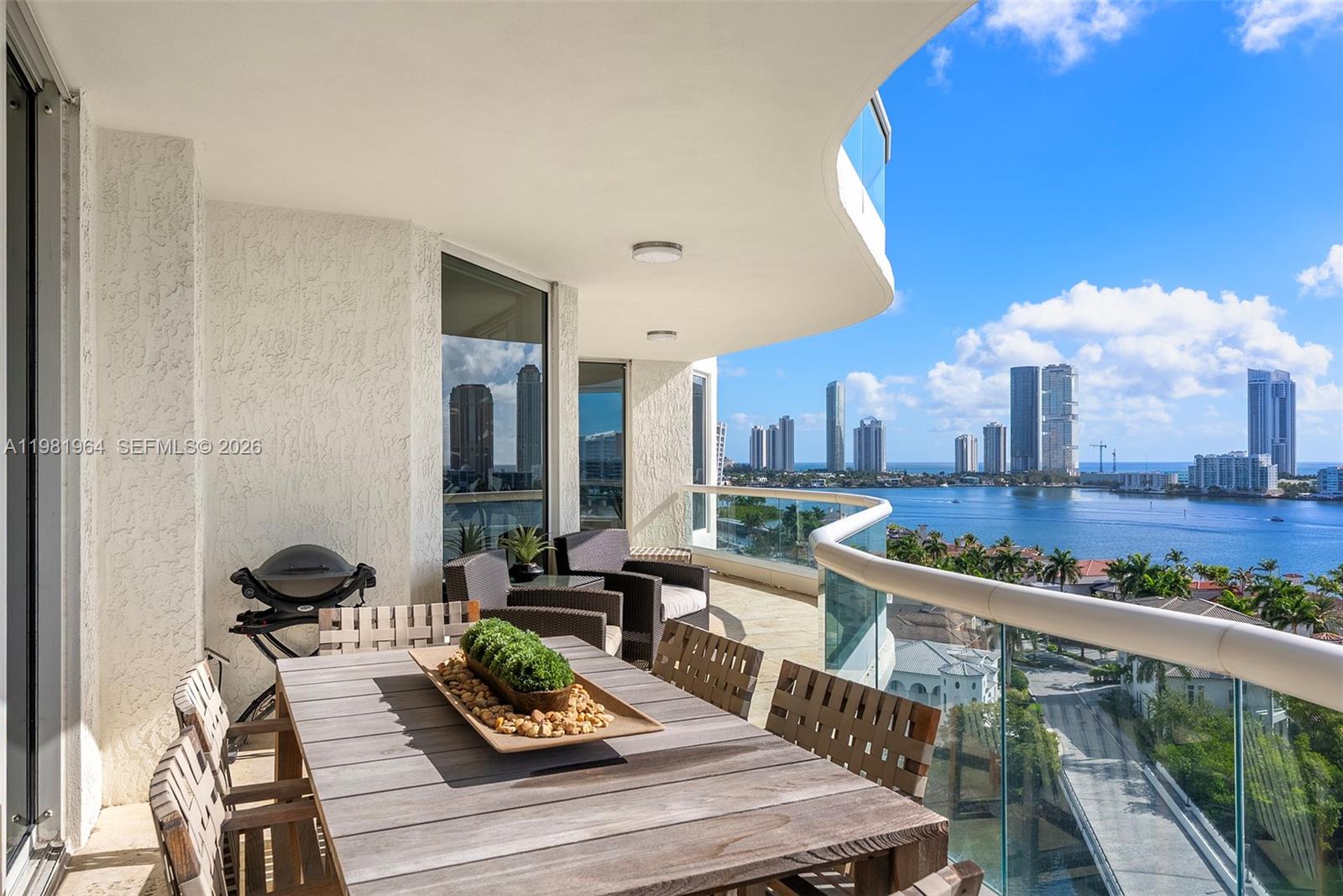 6000 Island Blvd # 1208