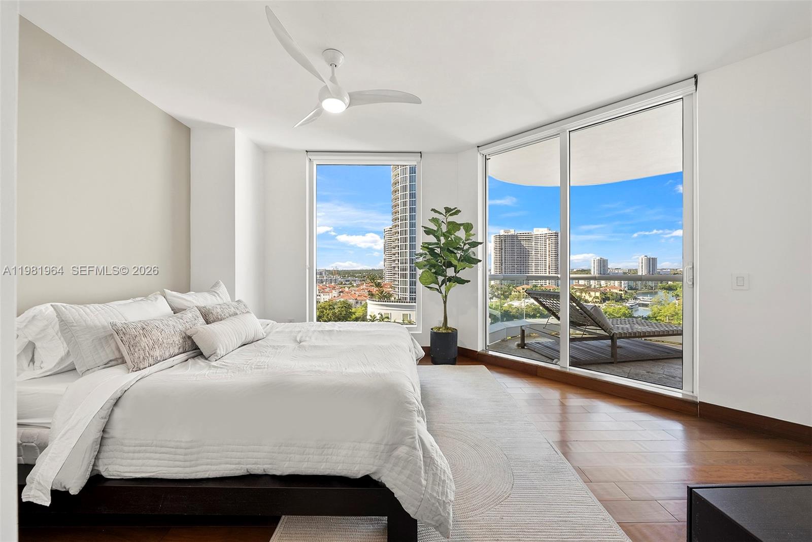 6000 Island Blvd # 1208