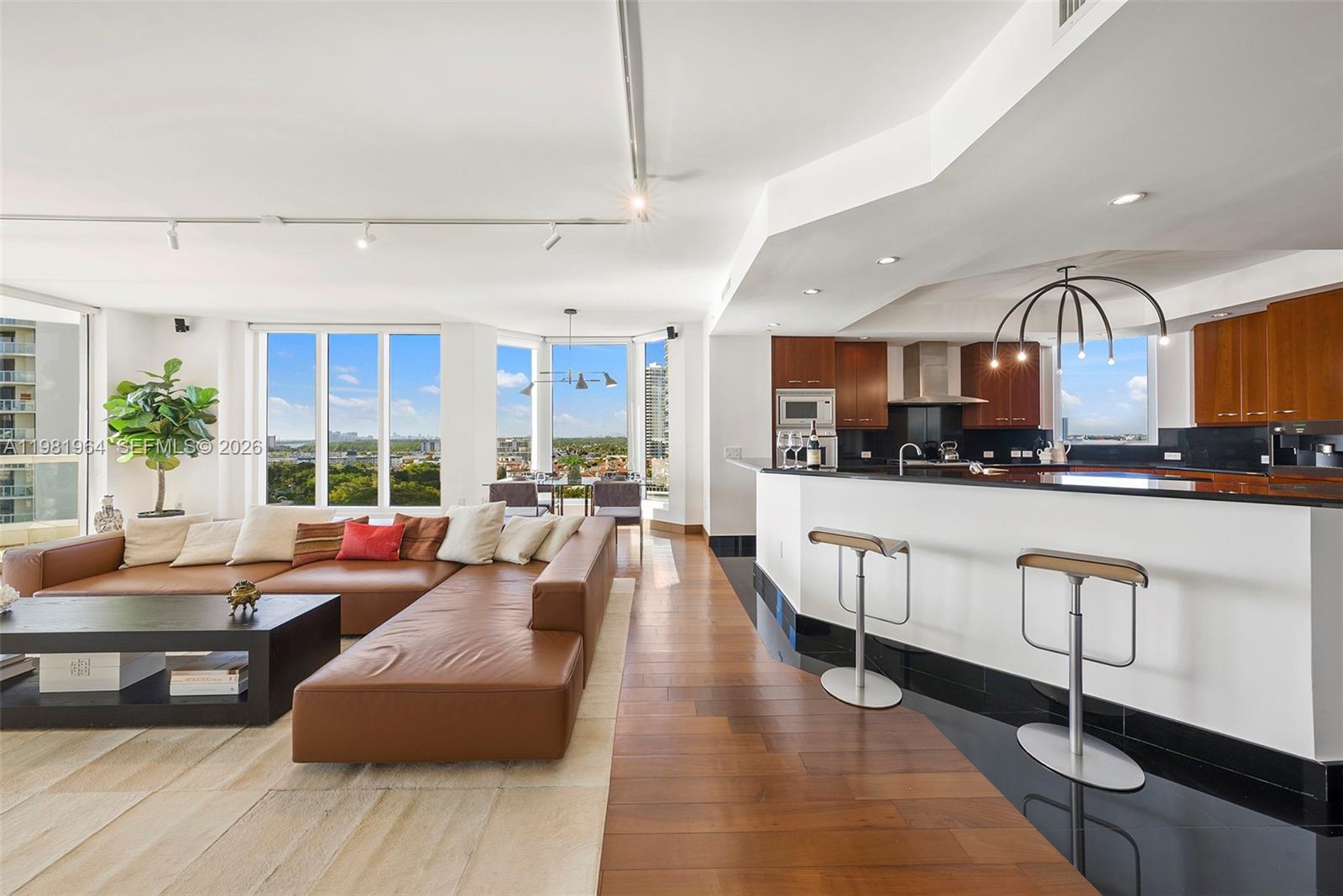 6000 Island Blvd # 1208