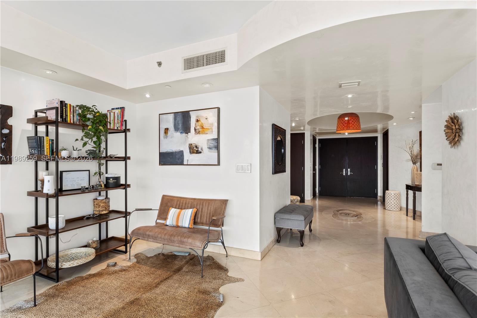 18911 Collins Ave # 1405