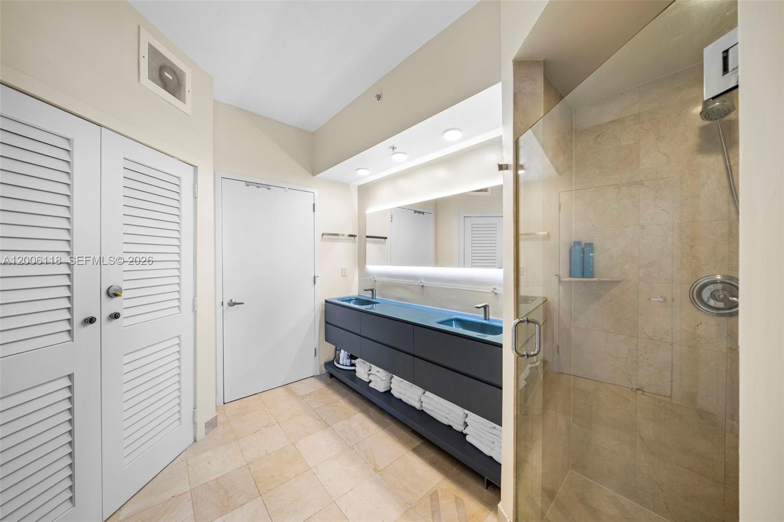 18001 Collins Ave # 2209