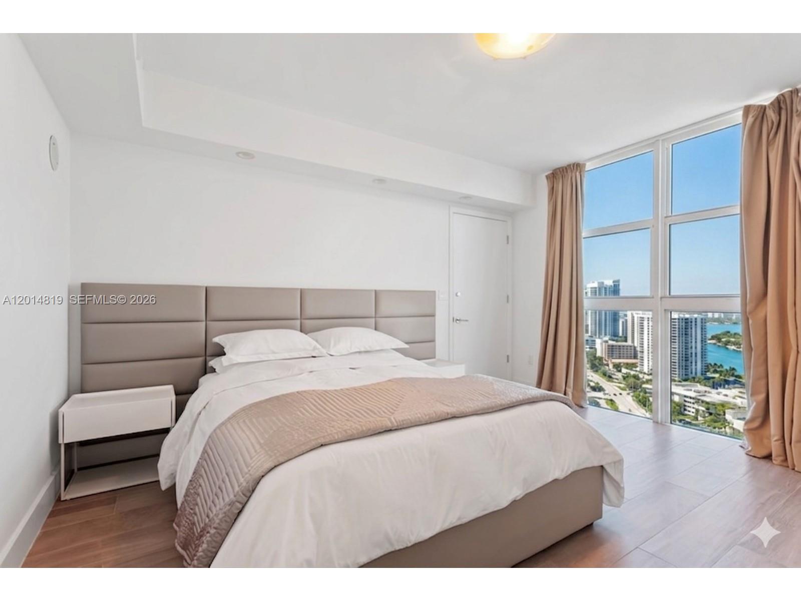 19111 Collins Ave # 1701