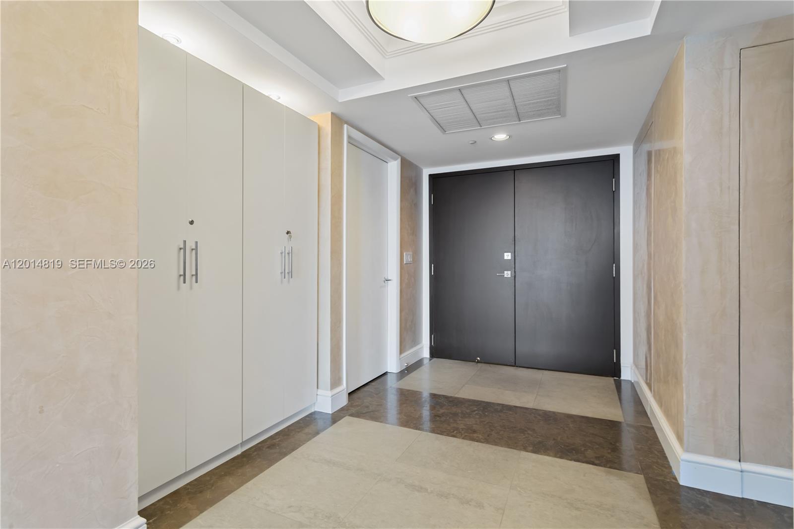 19111 Collins Ave # 1701