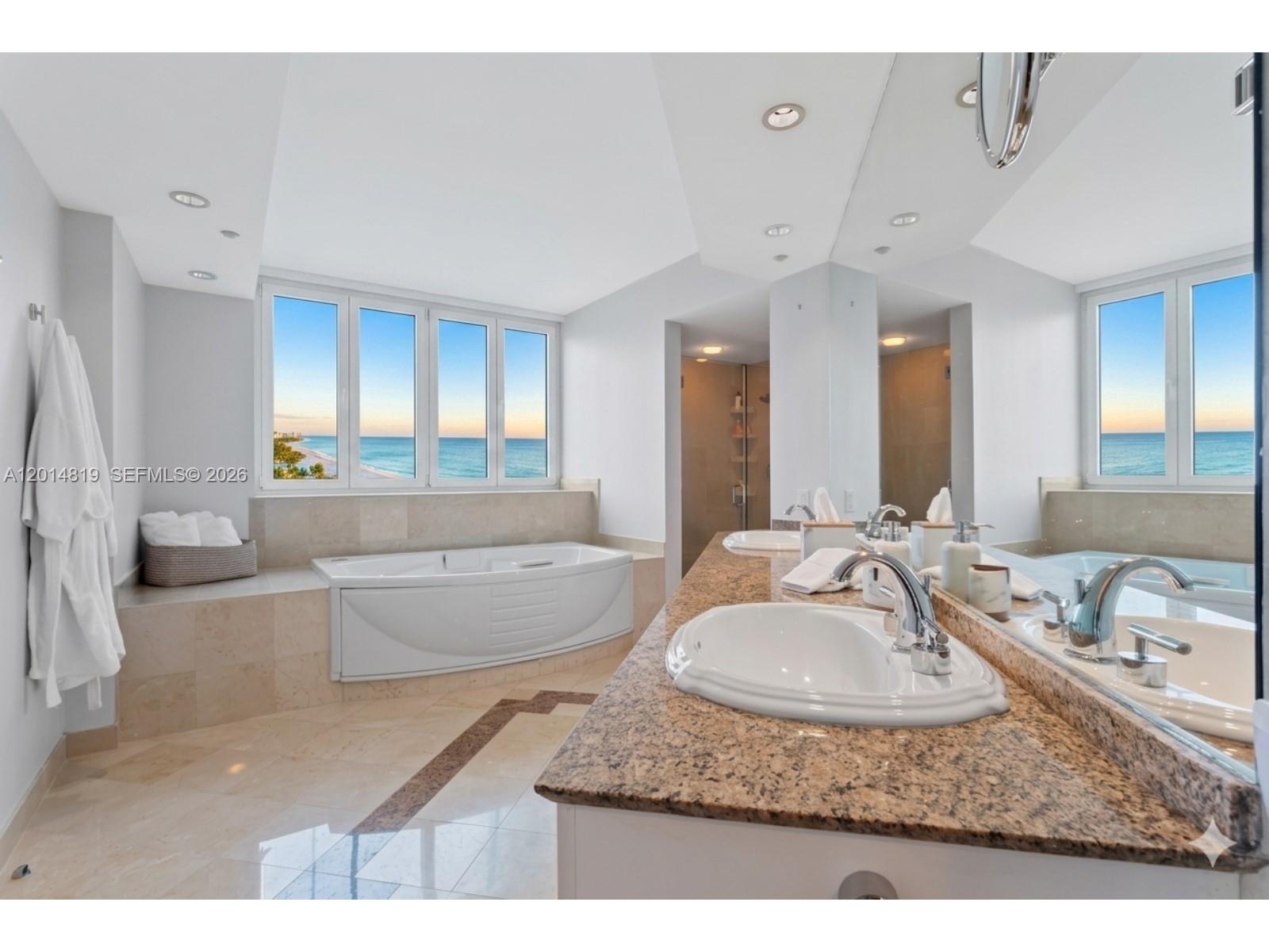 19111 Collins Ave # 1701