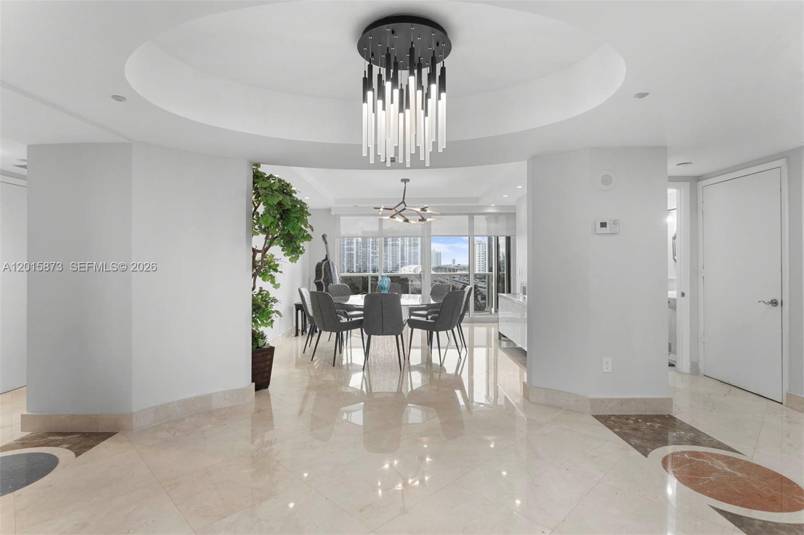 19111 Collins Ave # 604