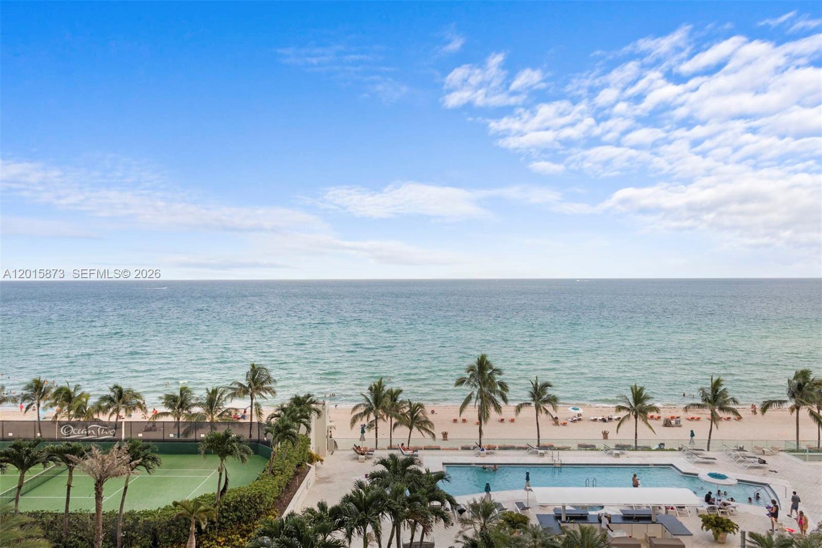 19111 Collins Ave # 604