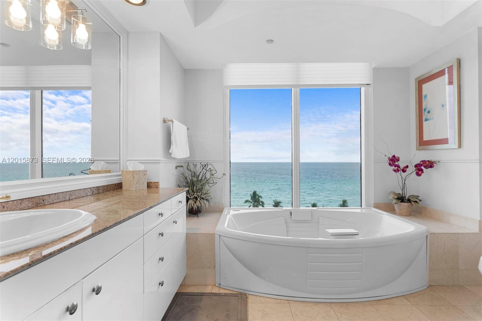 19111 Collins Ave # 604