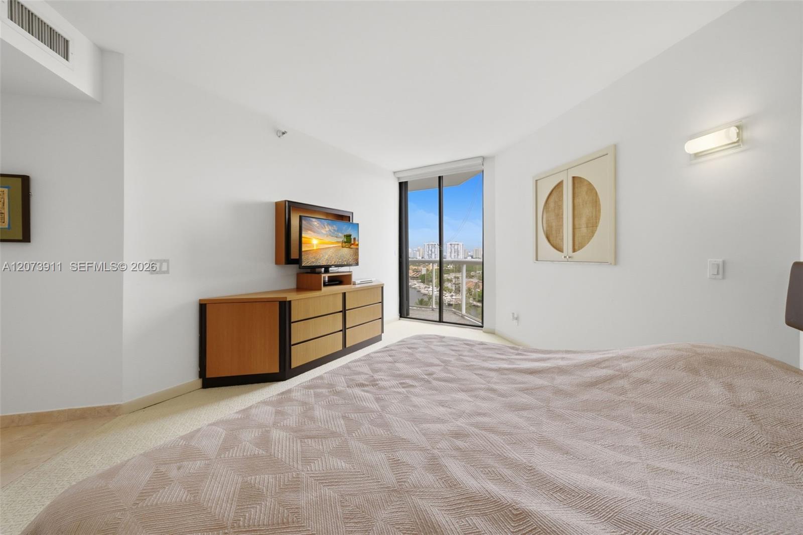 3610 Yacht Club Dr # 1115