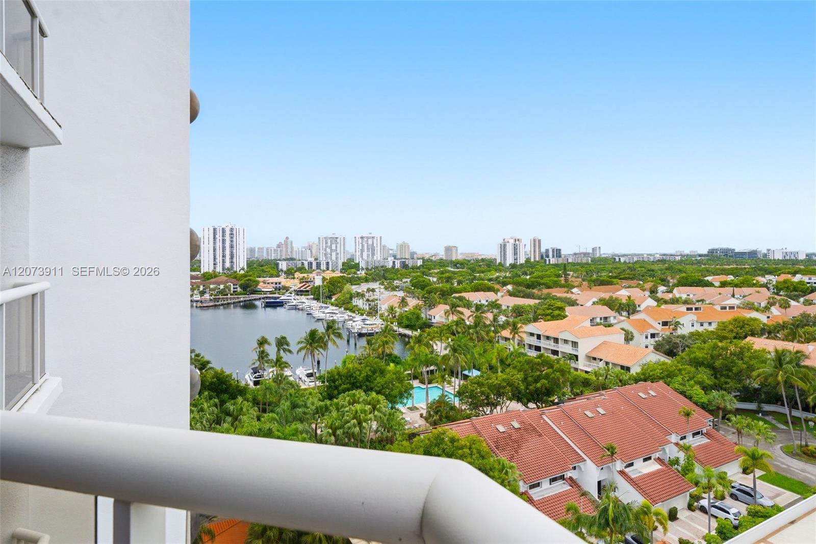 3610 Yacht Club Dr # 1115