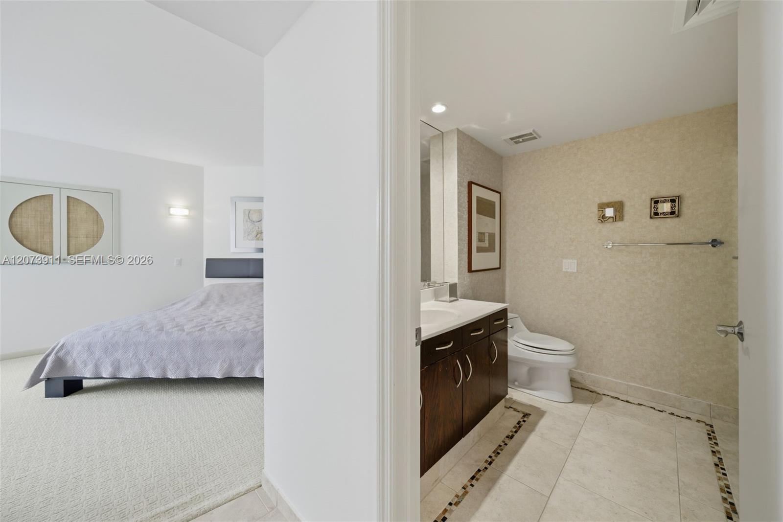 3610 Yacht Club Dr # 1115