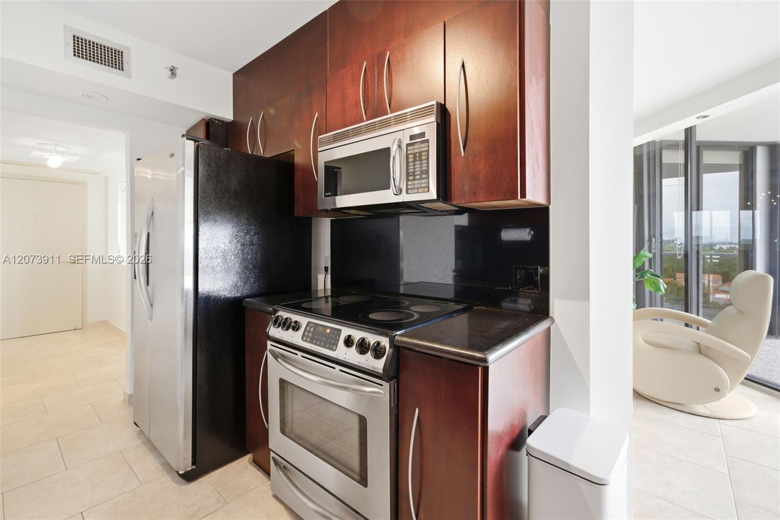 3610 Yacht Club Dr # 1115