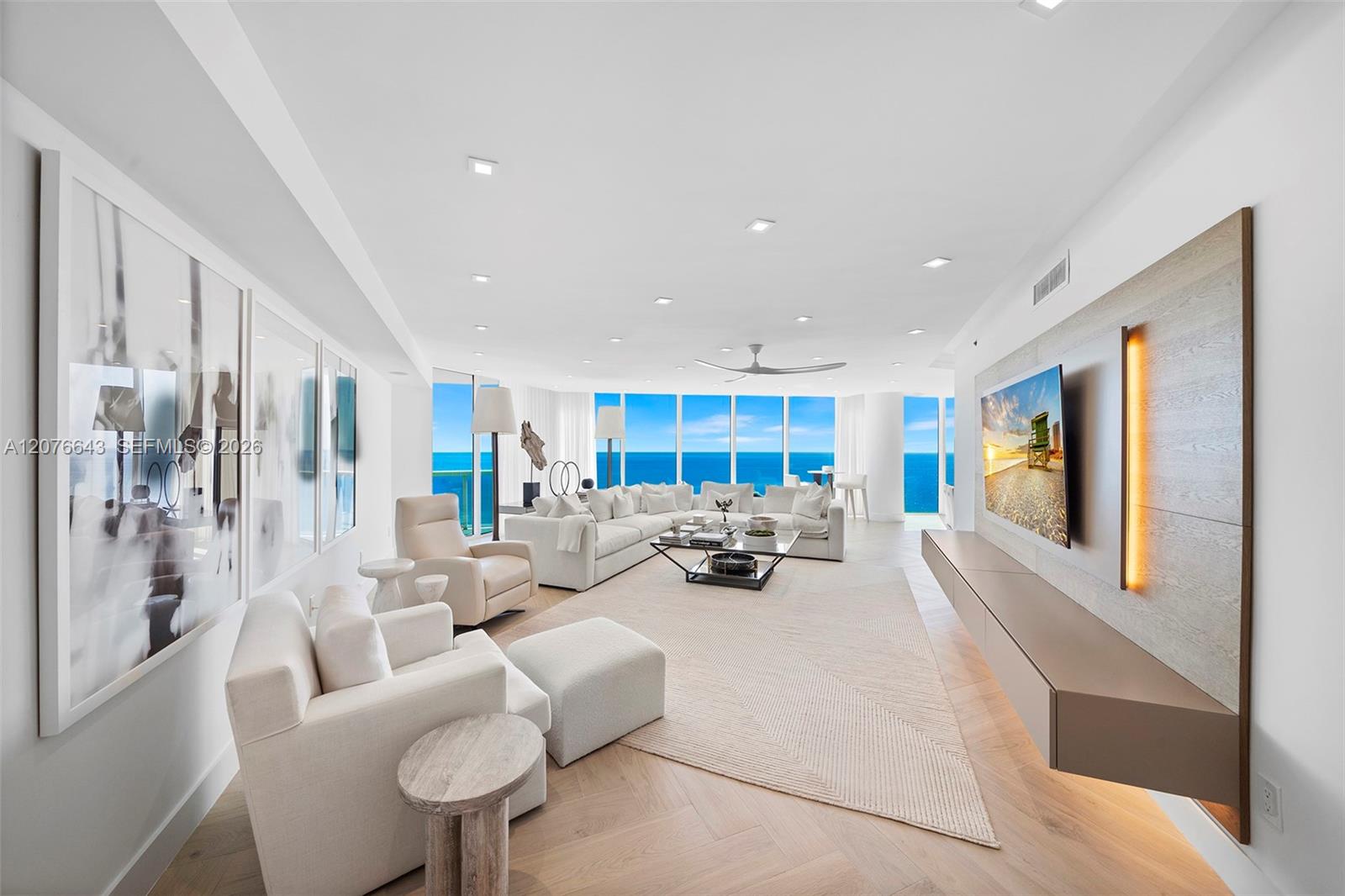 2711 S Ocean Dr # 1502