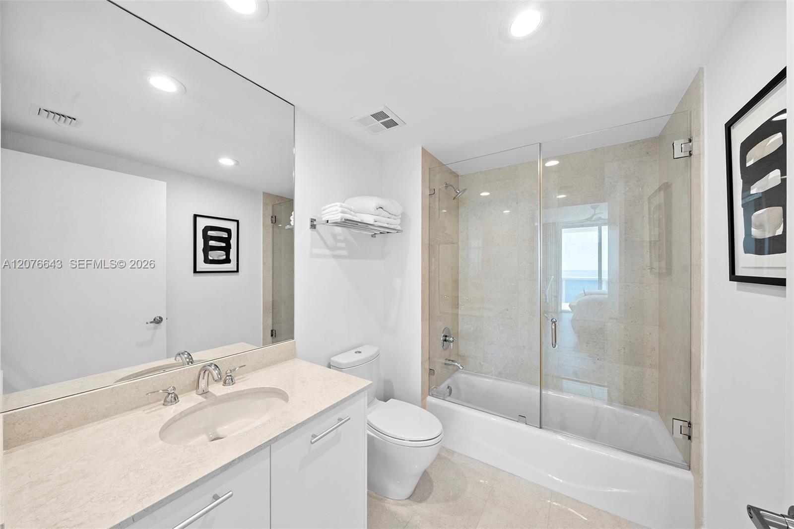 2711 S Ocean Dr # 1502