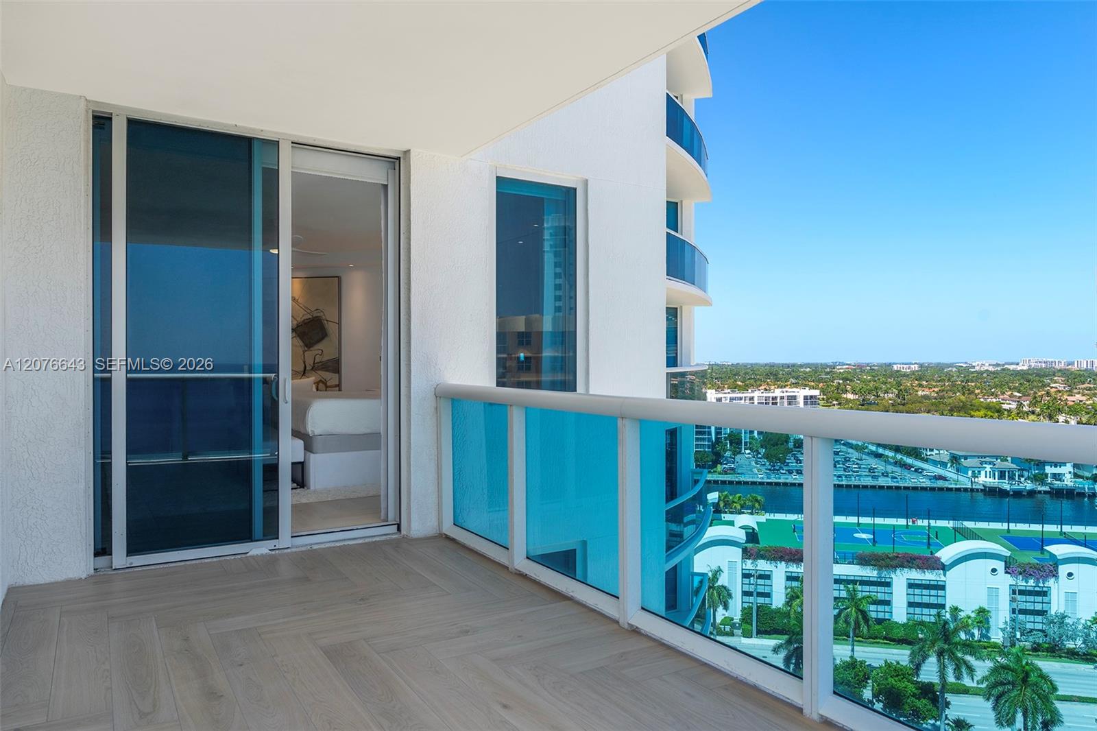 2711 S Ocean Dr # 1502